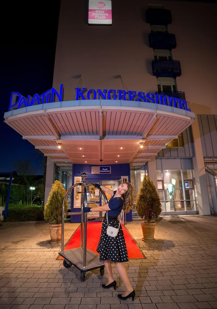 Best Western Plus Palatin Kongresshotel Віслох Екстер'єр фото