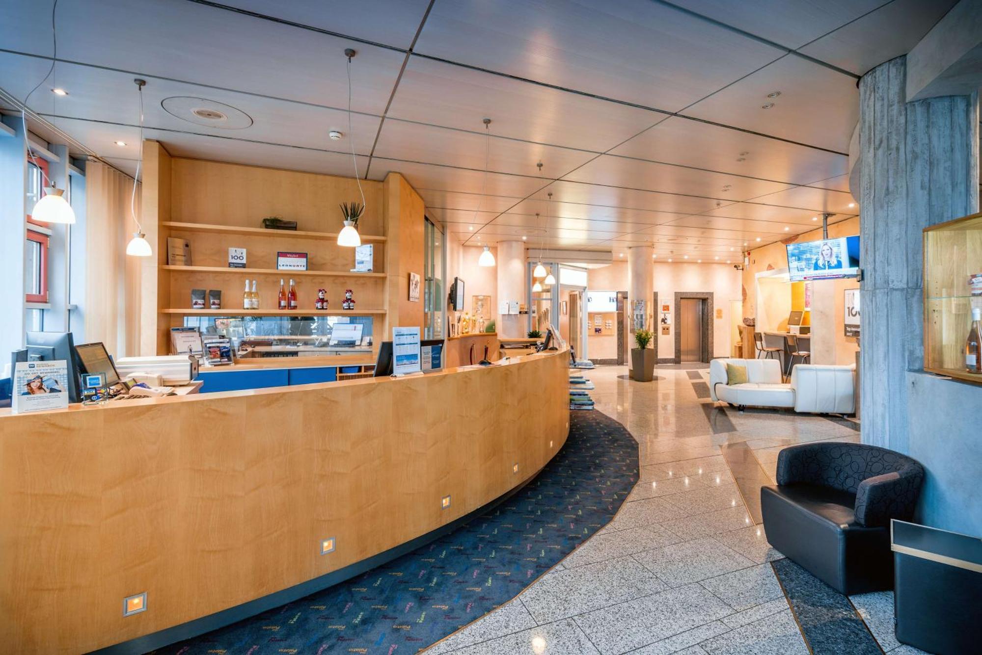Best Western Plus Palatin Kongresshotel Віслох Екстер'єр фото
